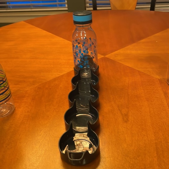 Set of School Bottles - Picture 4 of 6